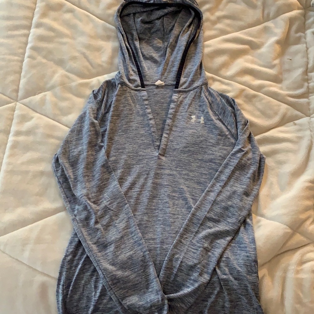 Under Armour hooded long-sleeve